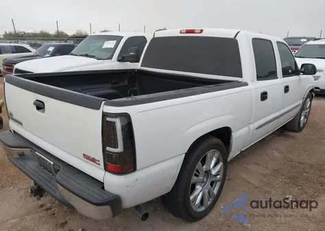 2006 GMC Sierra 1500 Sle2 z USA, uszkodzony, nr VIN 2GTEC13T961179533